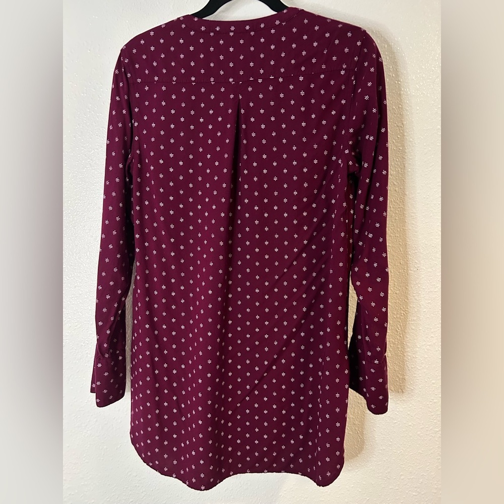 Merona Maroon Patterned Blouse Size Medium - Picture 3 of 6
